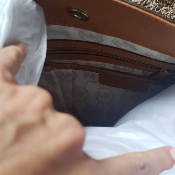 Michael Kors Bag - Picture 5 of 6